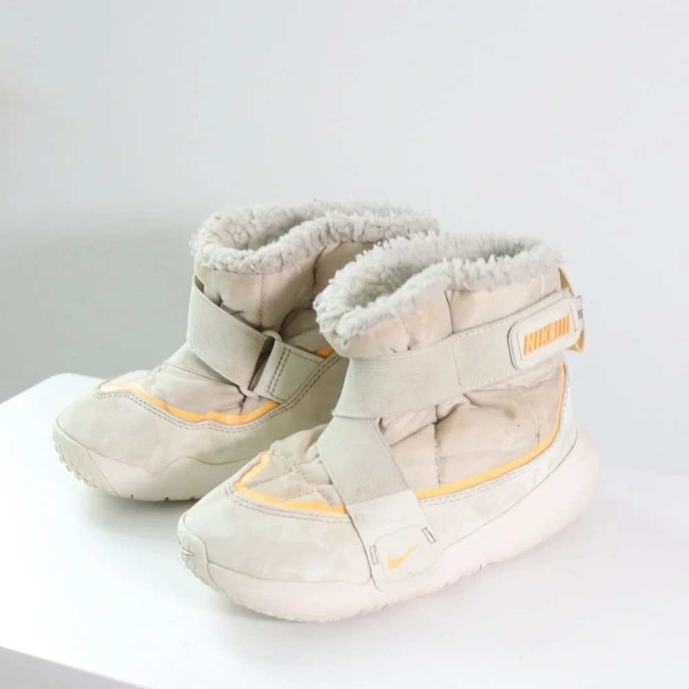 Nike Flex Advance Little Kids Boots - Sz 10 C  Pale Ivory/Sea Glass/Melon Tint